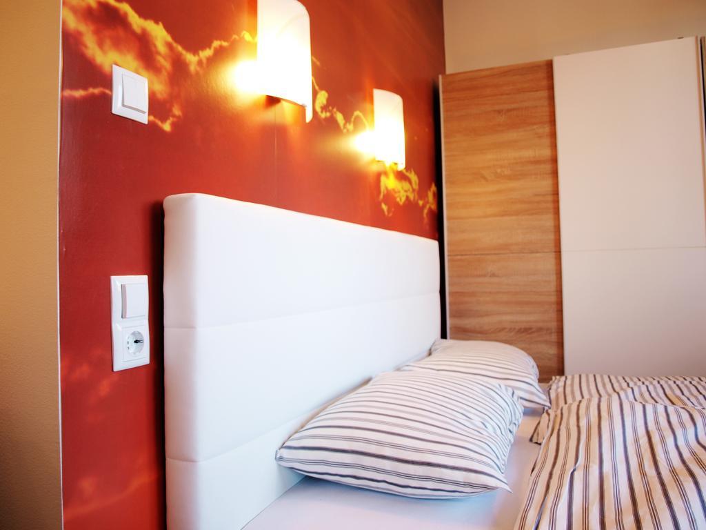 2g Apartment *